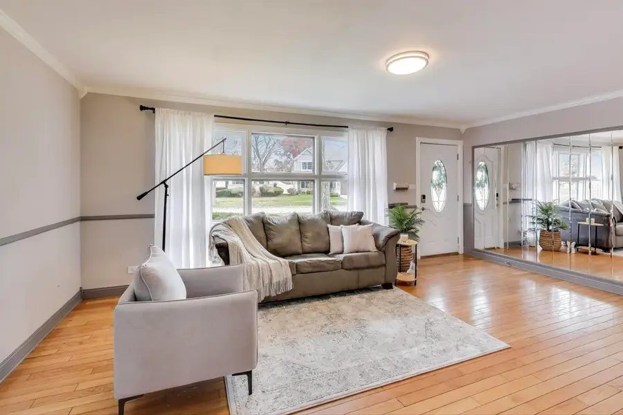 412 N Ridgeland Avenue, Elmhurst, IL 60126 - Image #3