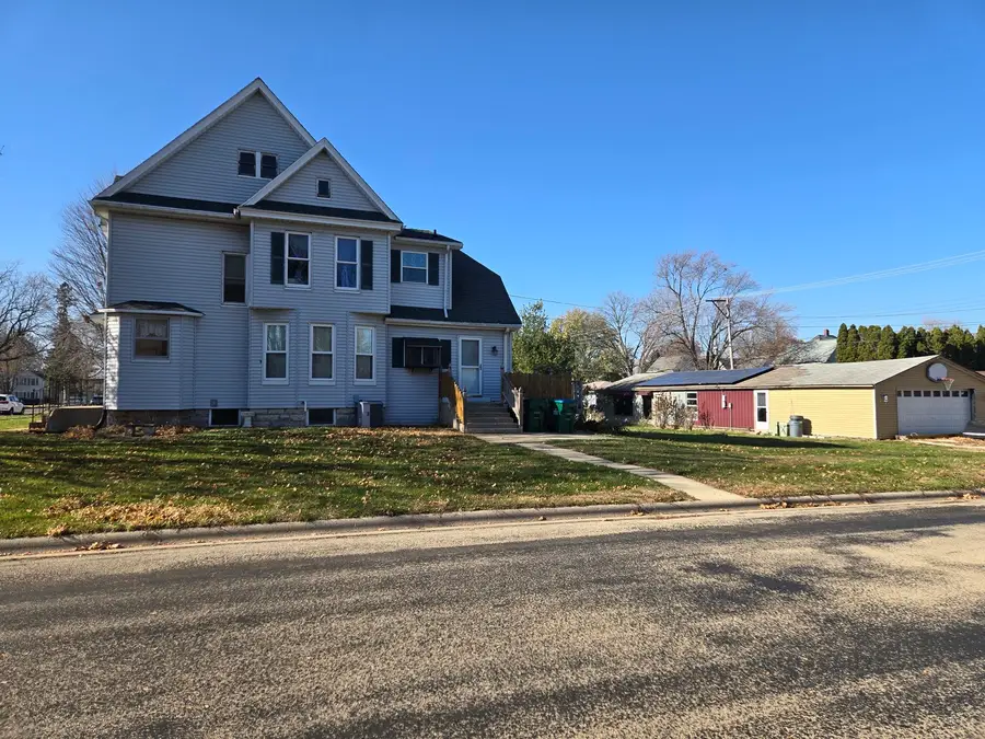 516 E Buffalo Street, Polo, IL 61064 - Image #2