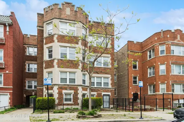 Address Withheld By Seller, Chicago, IL 60649