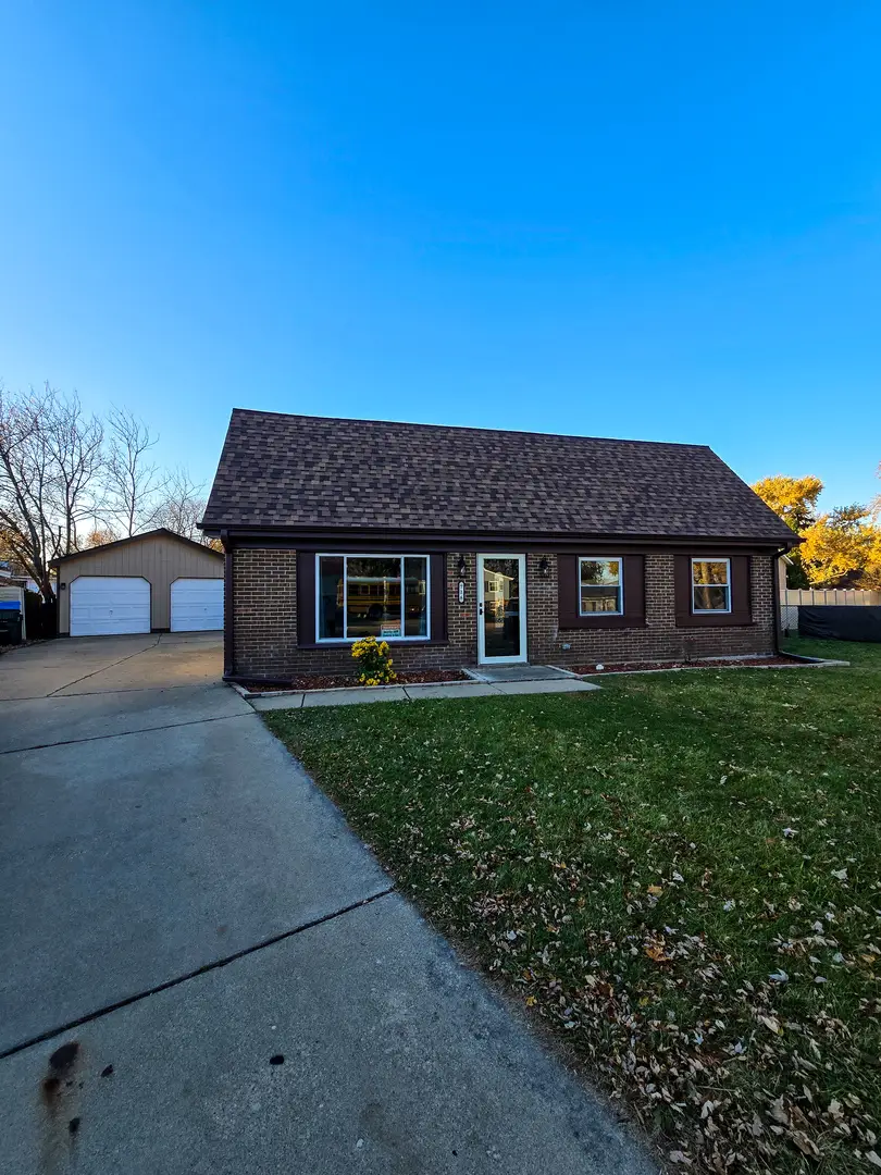 728 Hawthorne Court, Bolingbrook, IL 60440 - Image #2