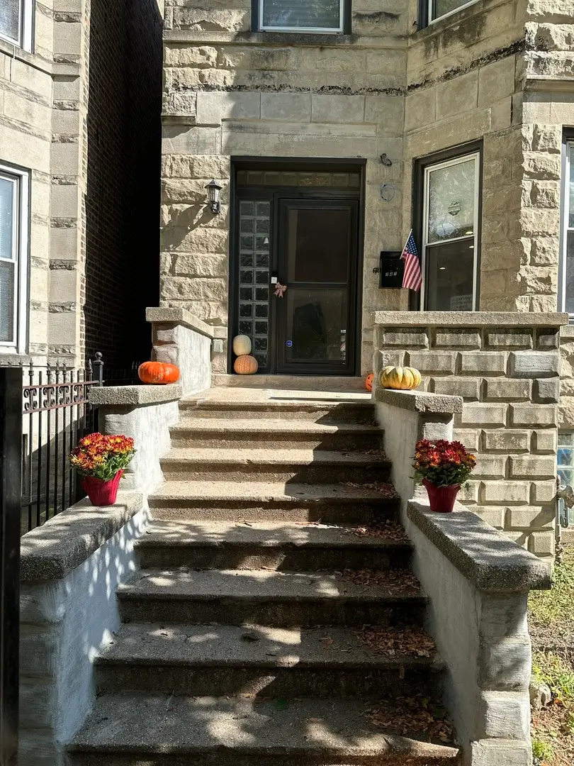 747 S Kenneth Avenue, Chicago, IL 60624 - Image #3