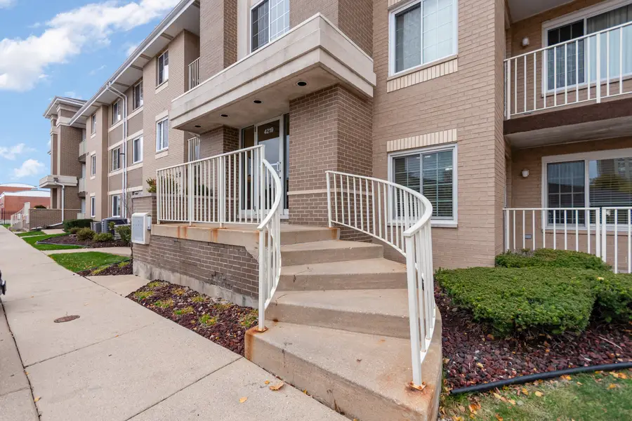 4219 W 76th Street #106, Chicago, IL 60652 - Image #3