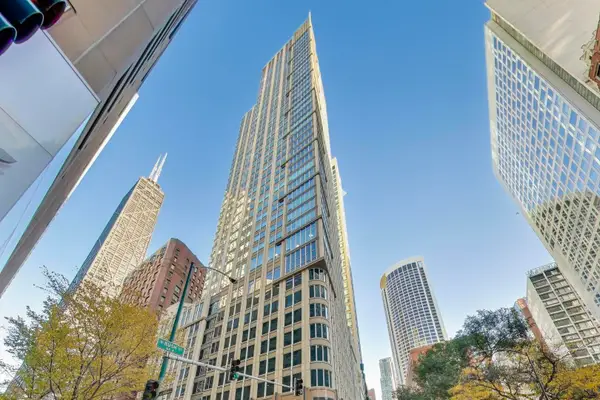 57 E Delaware Place #3504, Chicago, IL 60611