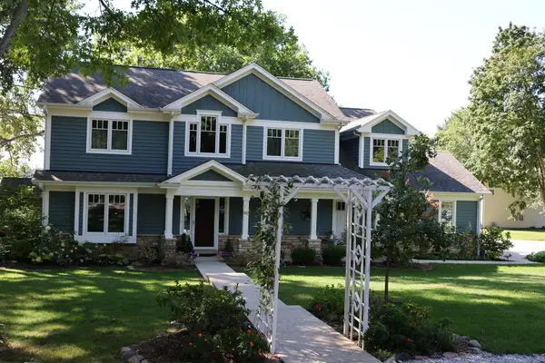 25817 W Cook Street, Wauconda, IL 60084