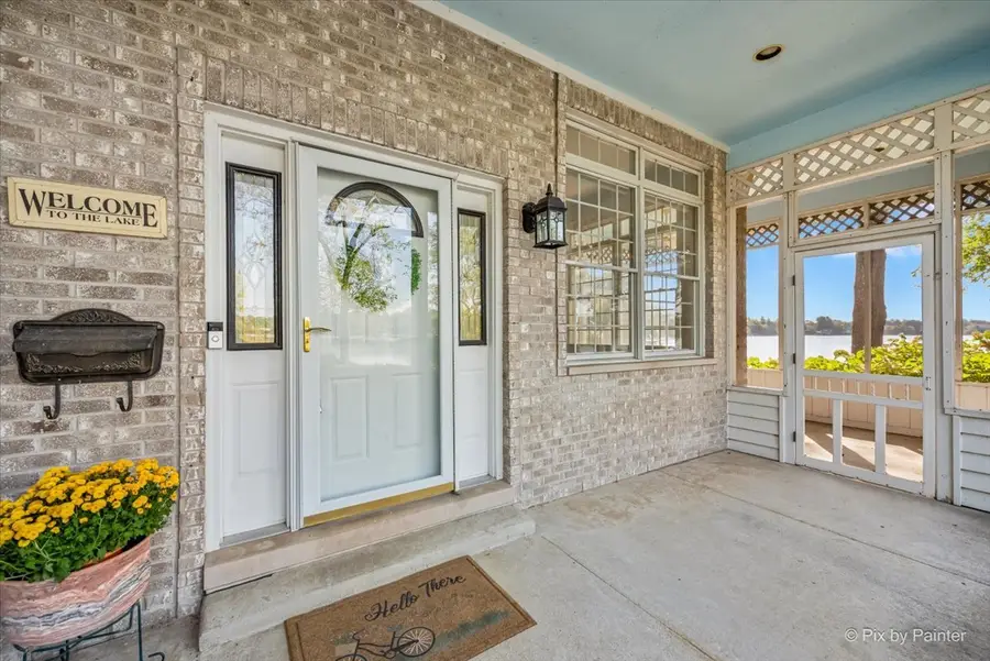 101 Burton Street, Grayslake, IL 60030 - Image #2