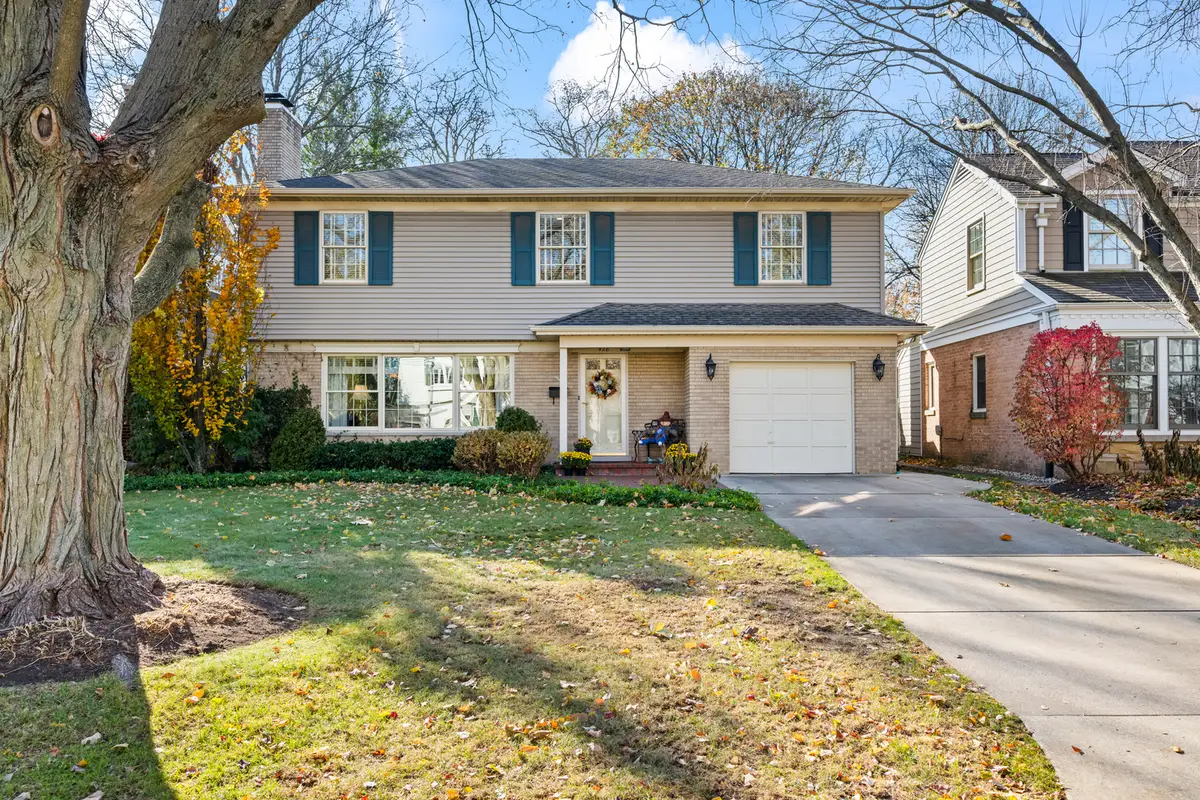428 S Banbury Road, Arlington Heights, IL 60005 - Image #1