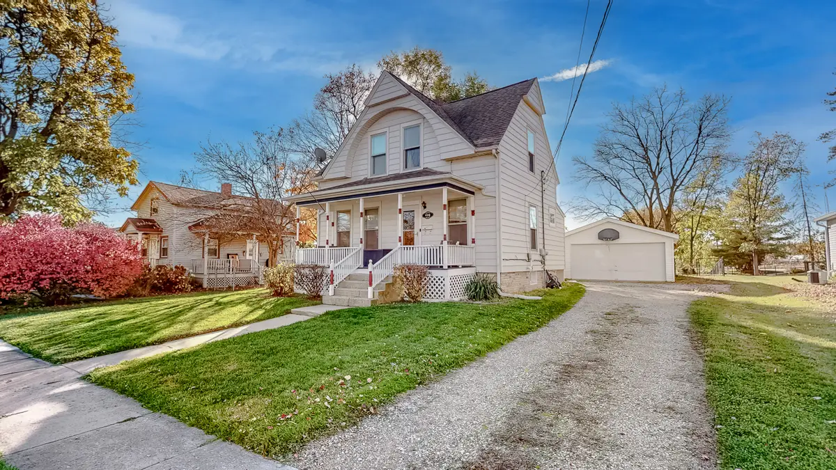 Address Withheld By Seller, Woodstock, IL 60098 - Image #1