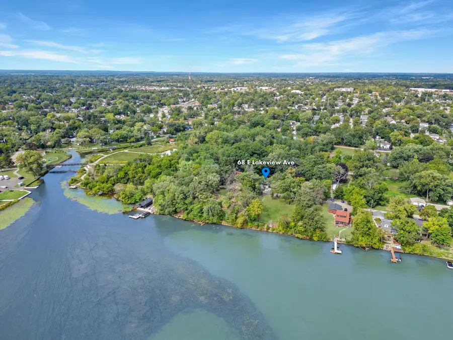 68 E Lakeview Avenue, Round Lake Beach, IL 60073 - Image #3