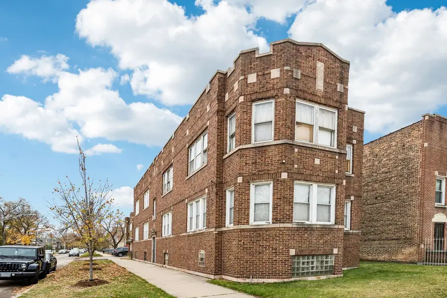 3057 E 79th Place, Chicago, IL 60617 - Image #3