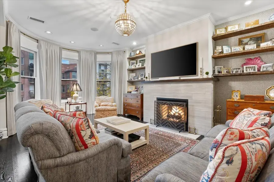 Address Withheld By Seller, Chicago, IL 60657 - Image #3