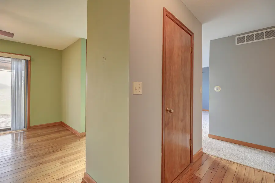 905 Wiker Drive, Rock Falls, IL 61071 - Image #3