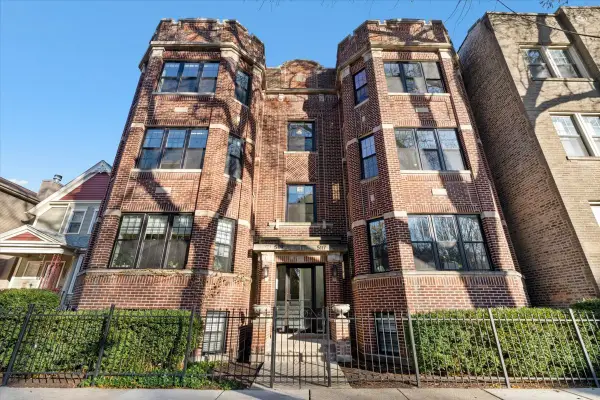 5117 N Winchester Avenue #2S, Chicago, IL 60640
