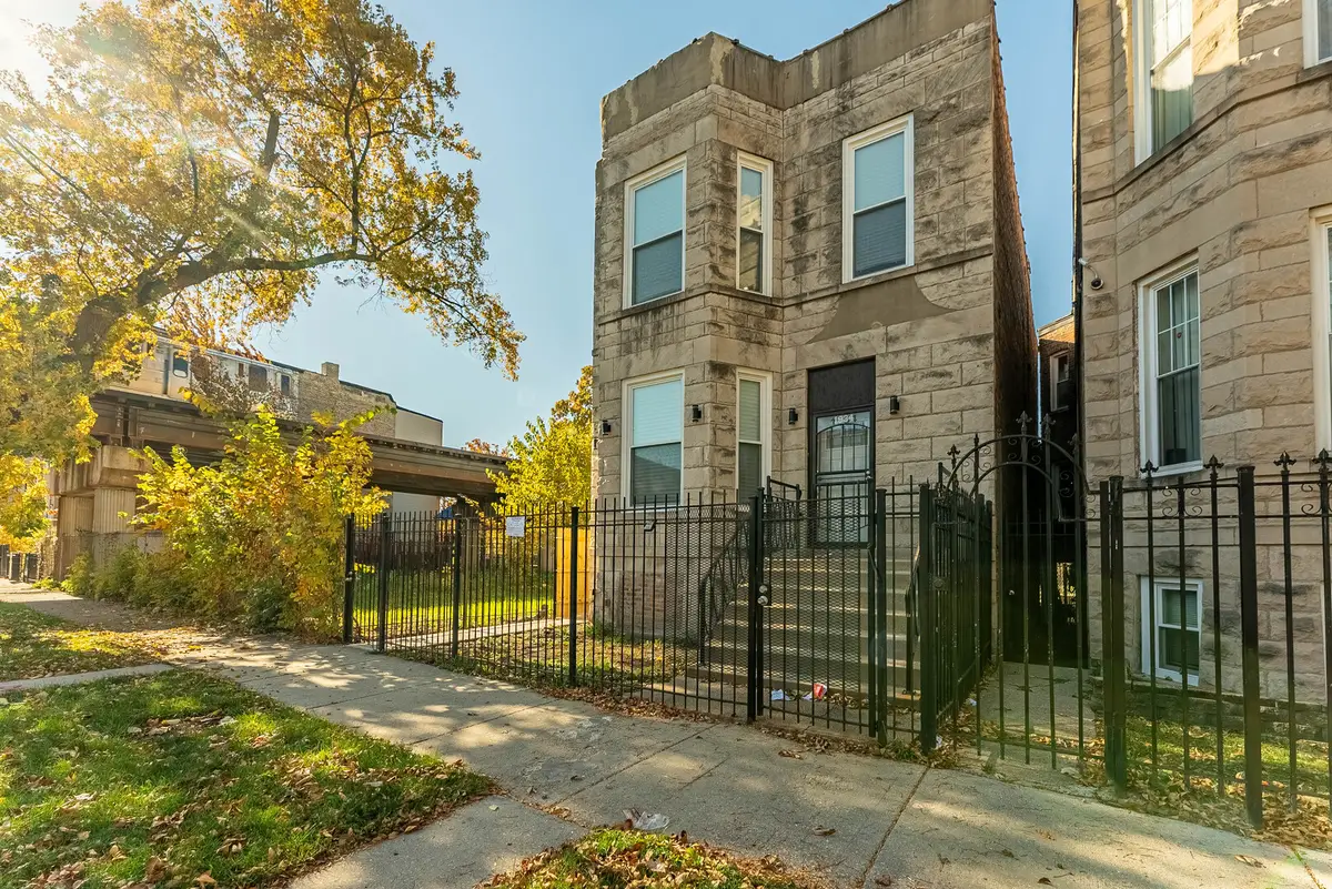 1934 S Saint Louis Avenue, Chicago, IL 60623 - Image #1