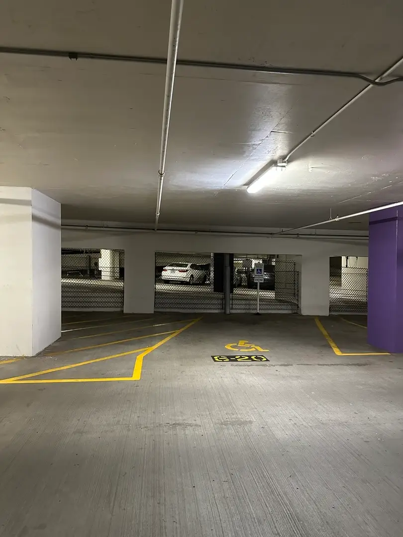 130 N Garland Court #P6-20, Chicago, IL 60602 - Image #2