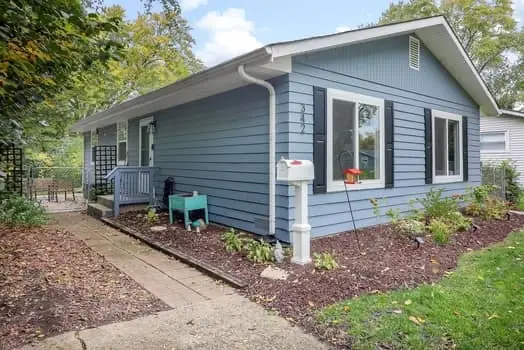 342 Seminole Lane, Carol Stream, IL 60188 - Image #1