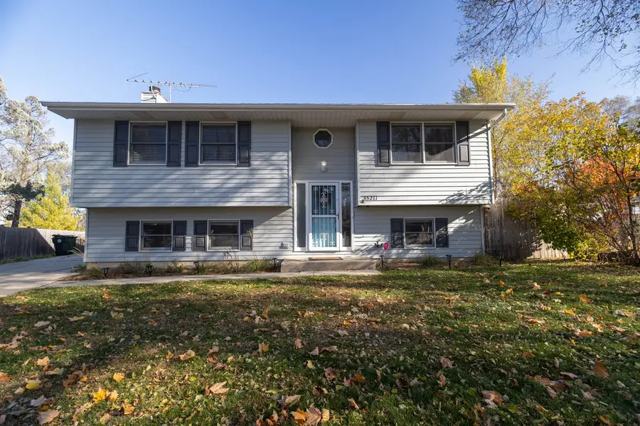 35211 N Randhill Drive, Ingleside, IL 60041 - Image #2