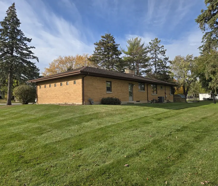 7N081 Hill Street, Roselle, IL 60172 - Image #2