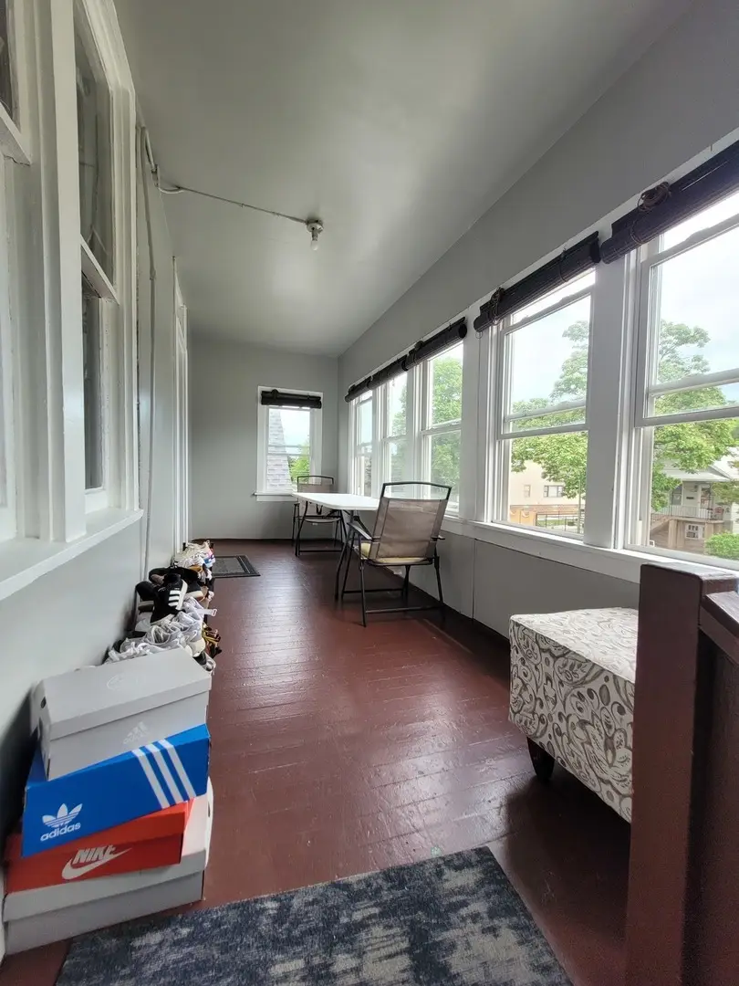 9732 S Houston Avenue, Chicago, IL 60617 - Image #3