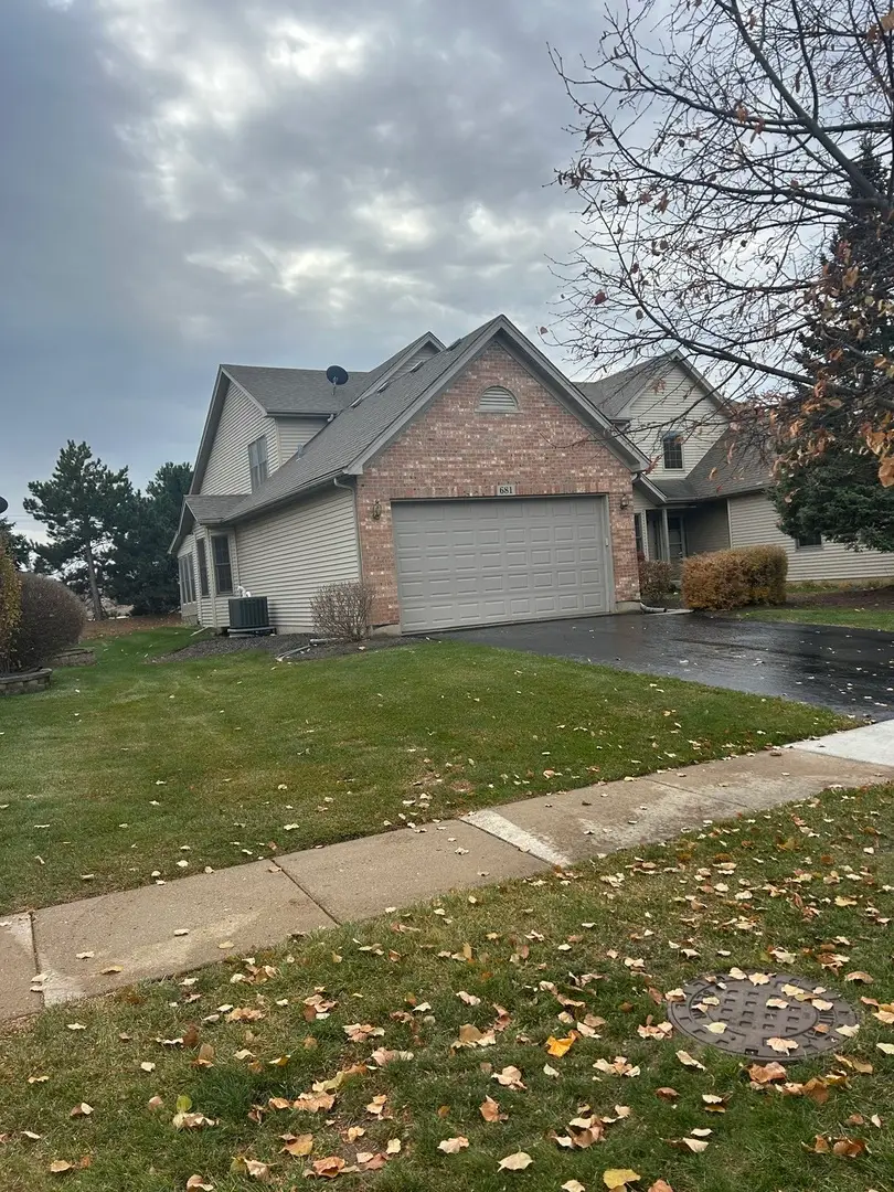 681 Hampshire Drive, Hampshire, IL 60140 - Image #2