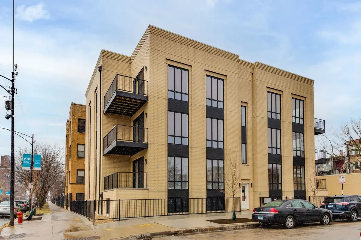 1204 N Spaulding Avenue #1N, Chicago, IL 60651 - Image #1
