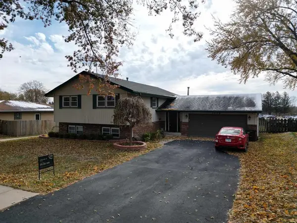 3008 Carriage Lane, Rockford, IL 61101