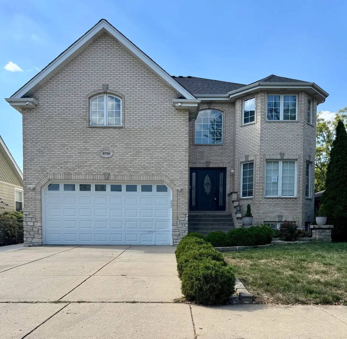 9706 52nd Avenue, Oak Lawn, IL 60453 - Image #1