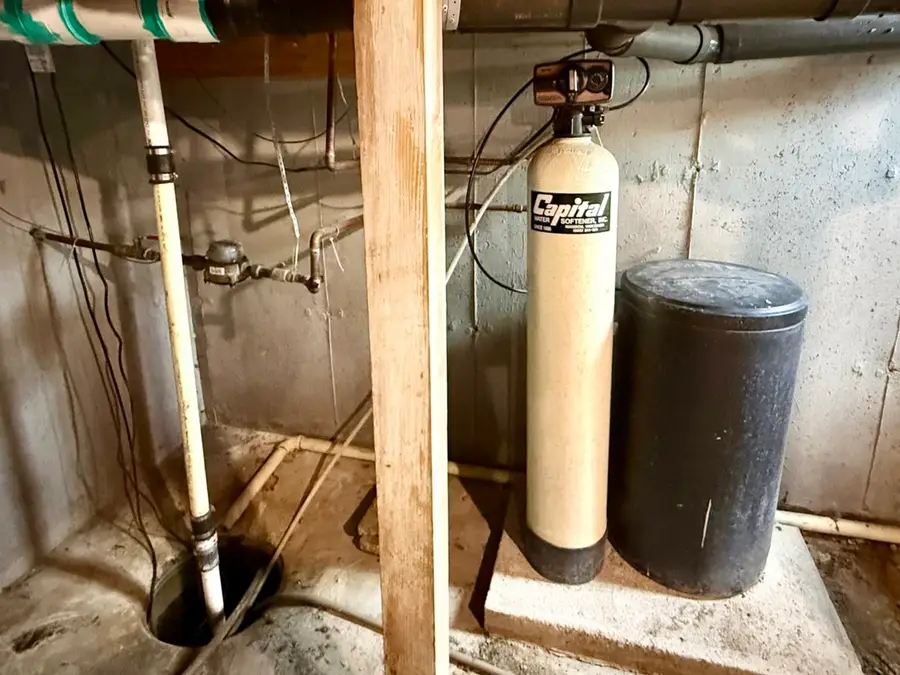 222 N Davis Avenue, Amboy, IL 61310 - Image #3