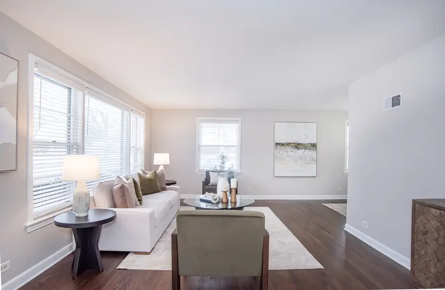 2128 Hull Avenue, Westchester, IL 60154 - Image #3