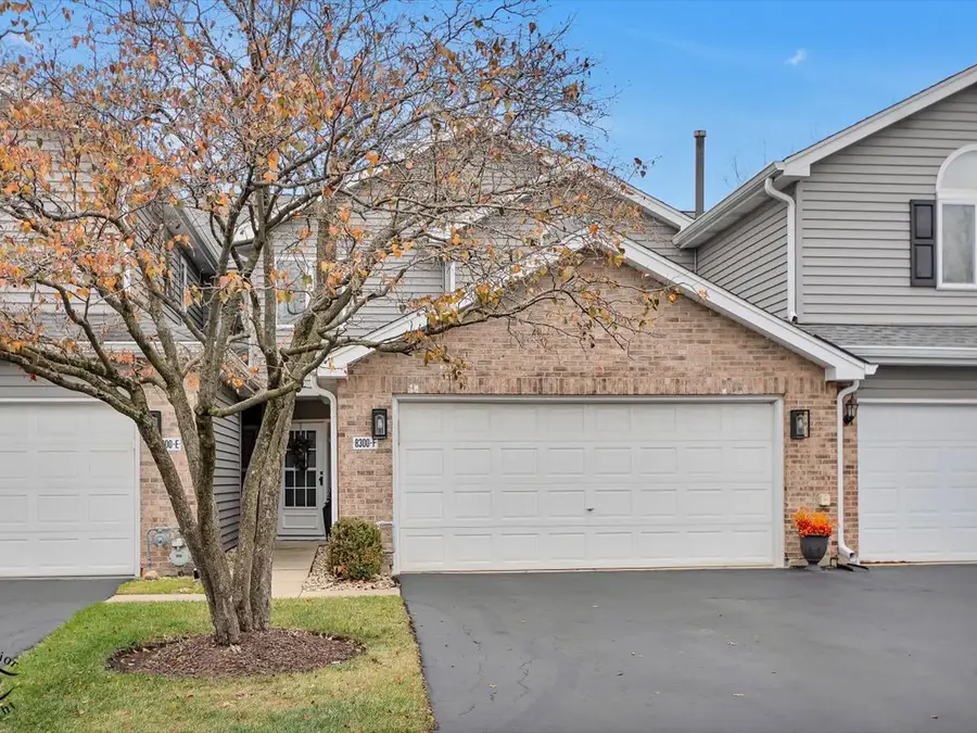 8300 Highpoint Circle #F, Darien, IL 60561 - Image #2