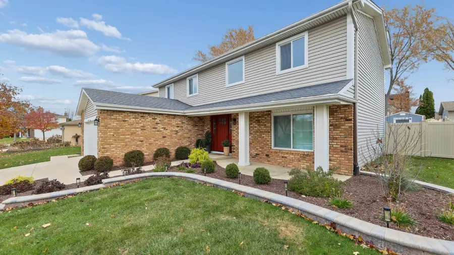 6819 Harvest Avenue, Woodridge, IL 60517 - Image #2
