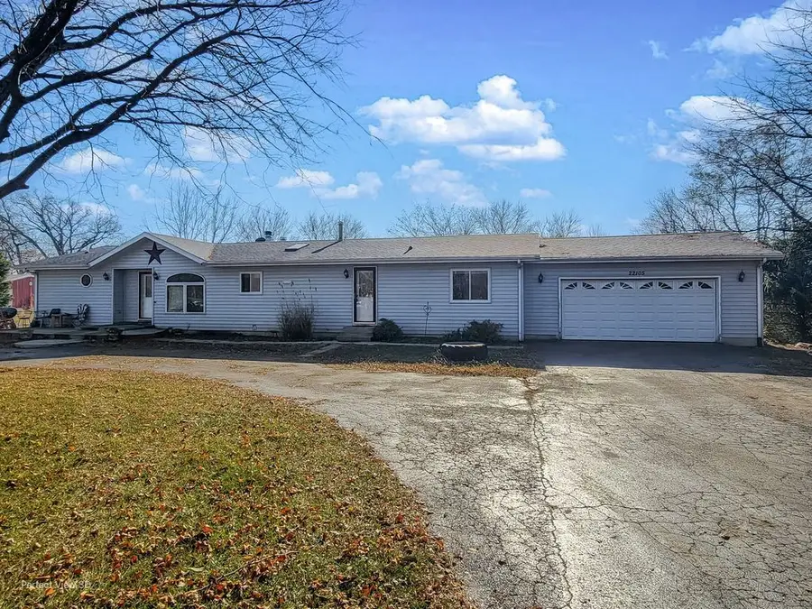 22105 Anthony Road, Marengo, IL 60152 - Image #2