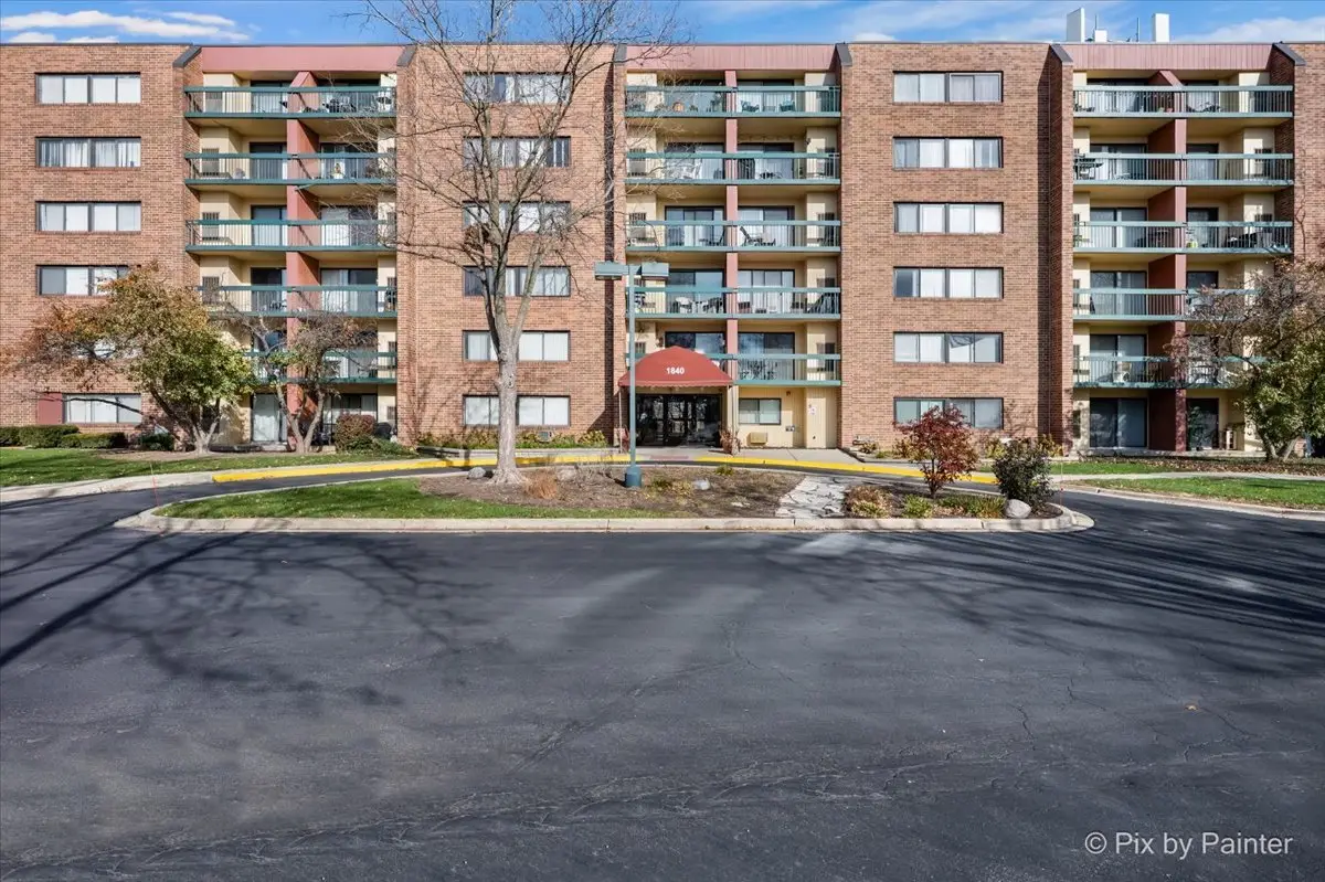 1840 Huntington Boulevard #BW608, Hoffman Estates, IL 60169 - Image #1