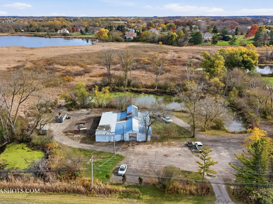 41259 N Deep Lake Road, Antioch, IL 60002 - Image #2