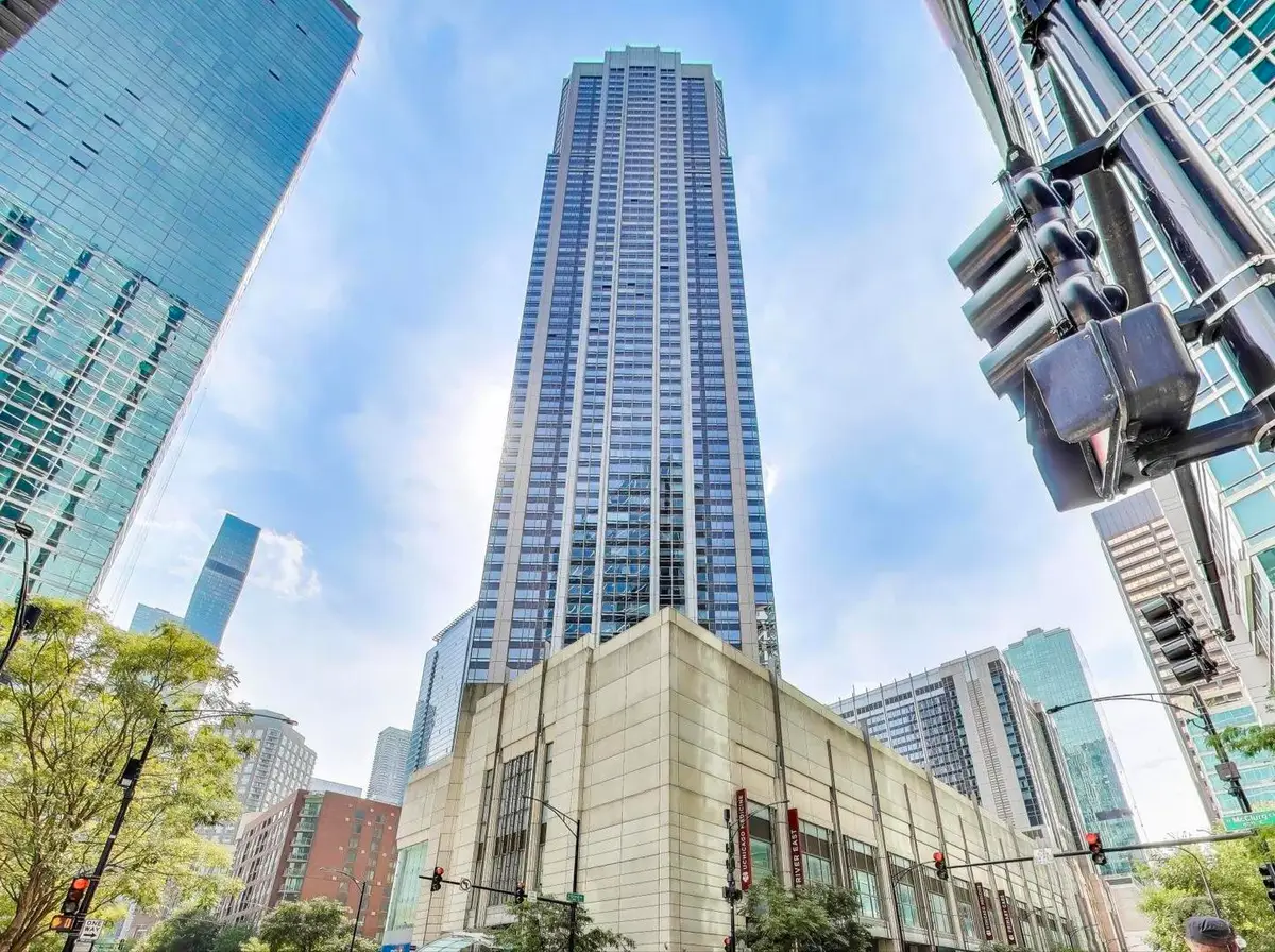 512 N Mcclurg Court #1704, Chicago, IL 60611 - Image #1