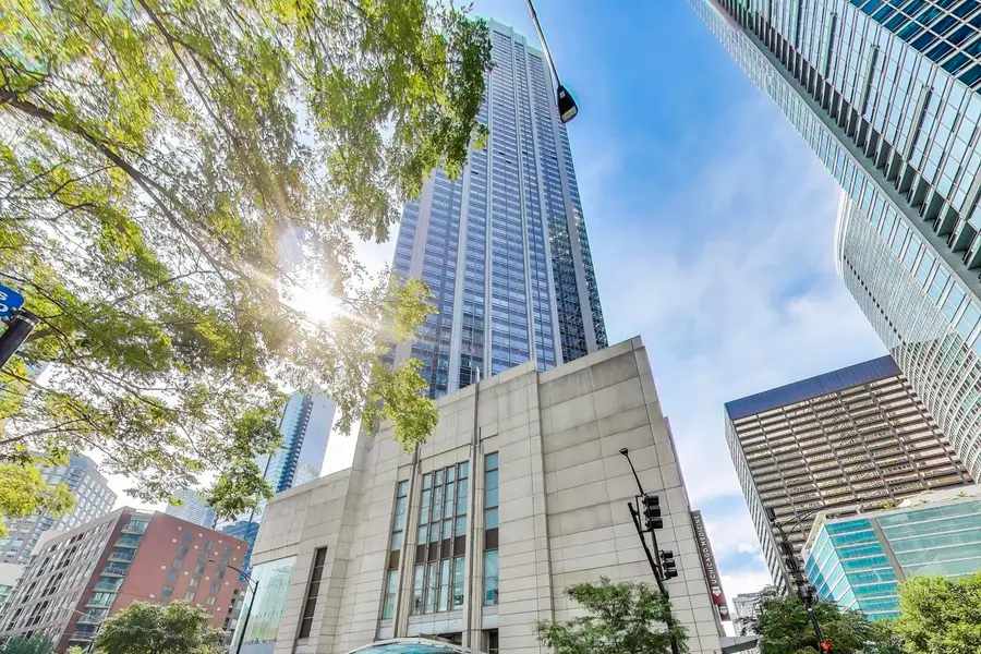 512 N Mcclurg Court #1704, Chicago, IL 60611 - Image #2