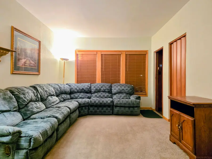 2935 S Emerald Avenue, Chicago, IL 60616 - Image #3