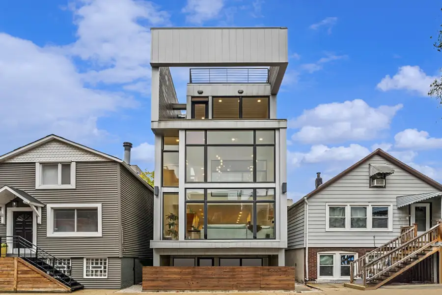 1638 W Ontario Street, Chicago, IL 60622 - Image #2