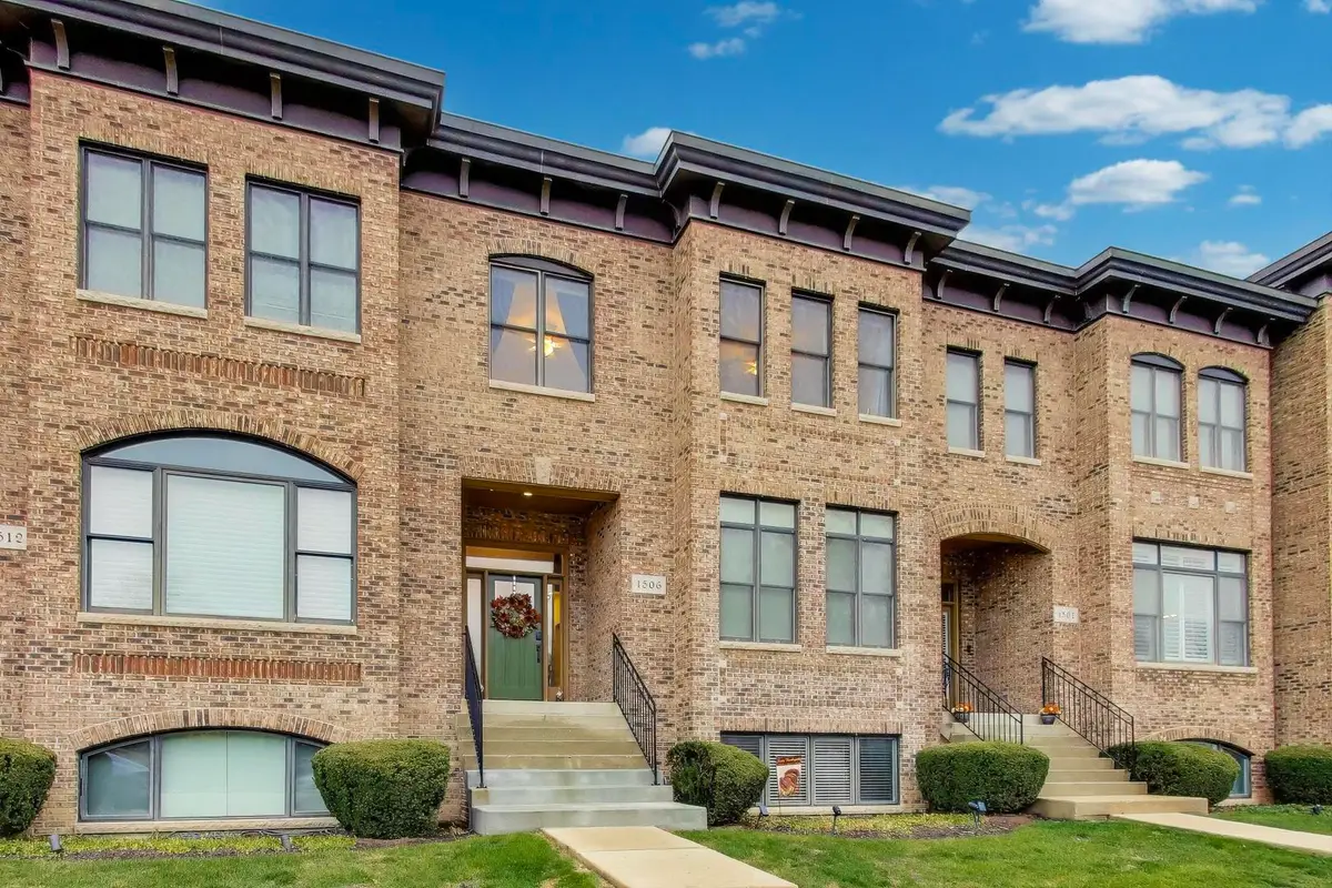 1506 W Northwest Highway, Arlington Heights, IL 60004 - Image #1