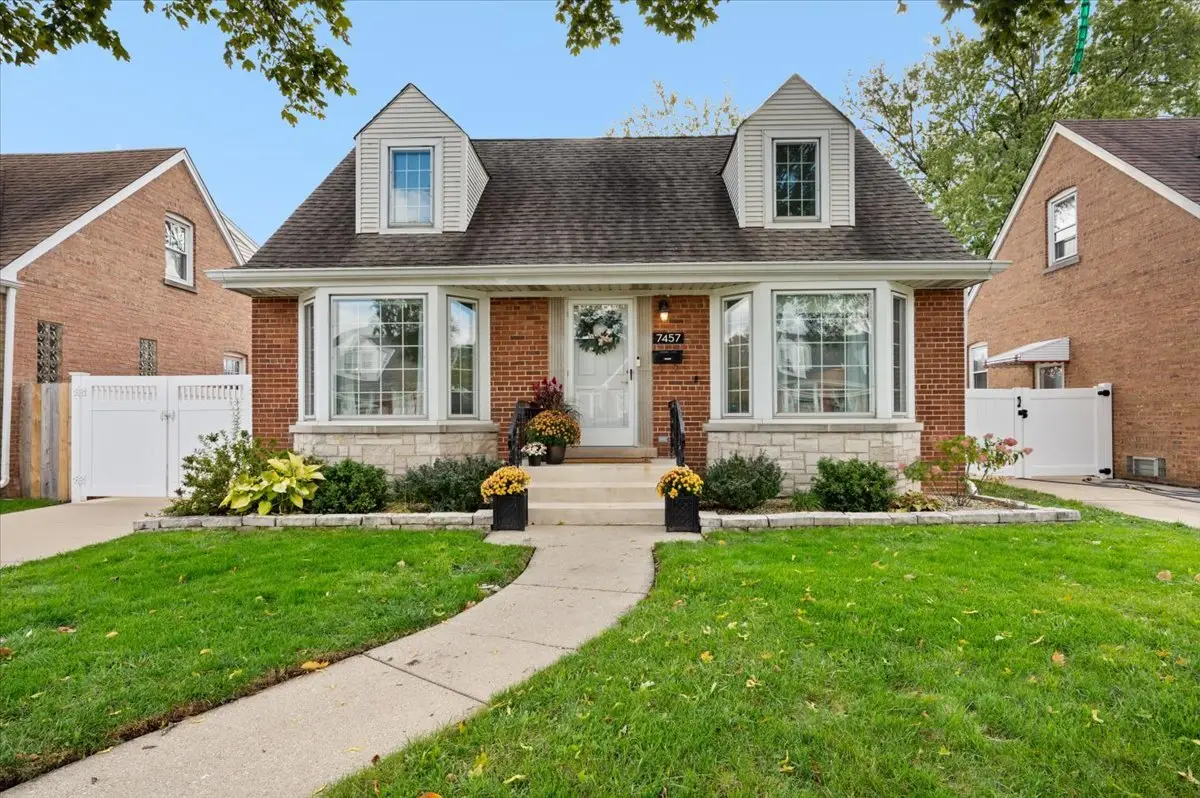 7457 W Ardmore Avenue, Chicago, IL 60631 - Image #1
