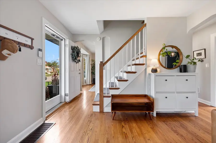 7457 W Ardmore Avenue, Chicago, IL 60631 - Image #2