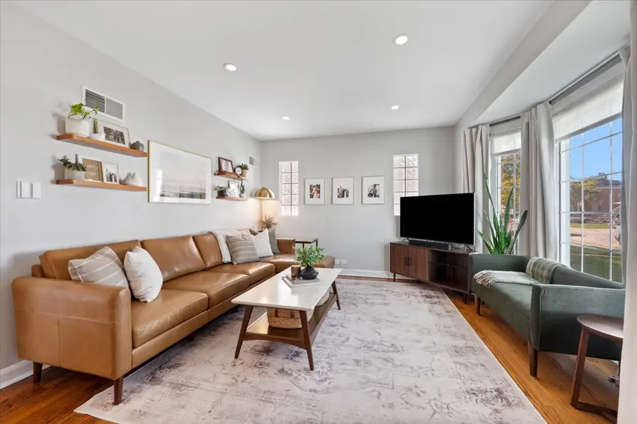 7457 W Ardmore Avenue, Chicago, IL 60631 - Image #3