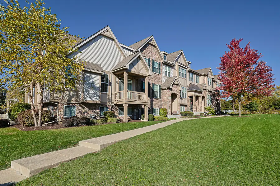 299 Bennett Drive, Carol Stream, IL 60188 - Image #3