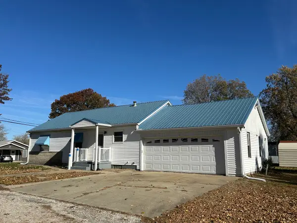 Address Withheld By Seller, Clinton, IL 61727