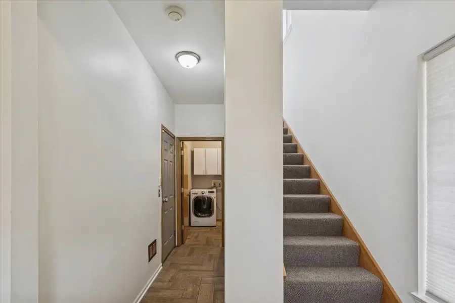 420 Chesterfield Court #420, Oswego, IL 60543 - Image #3