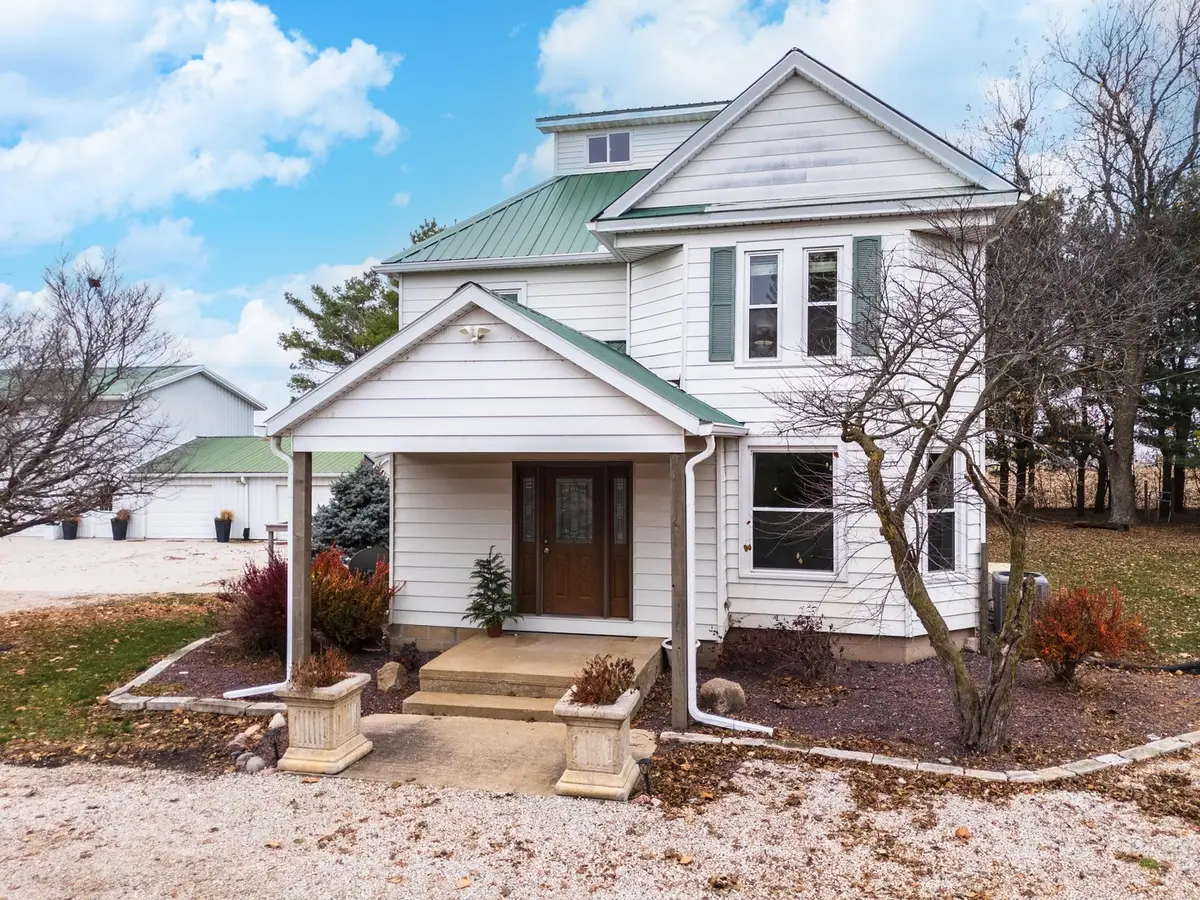 9993 Us Highway 150, Bloomington, IL 61705 - Image #1