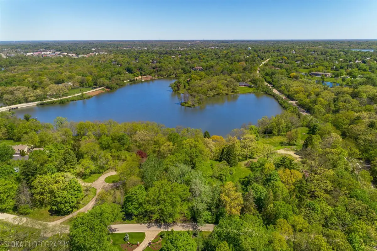 41 Hawthorne Lane, Barrington Hills, IL 60010 - #1