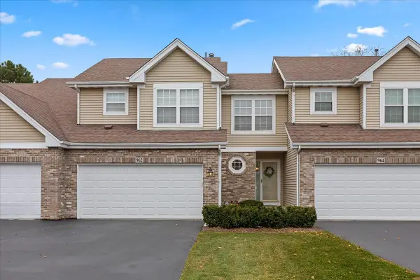 962 Willow Street, Itasca, IL 60143