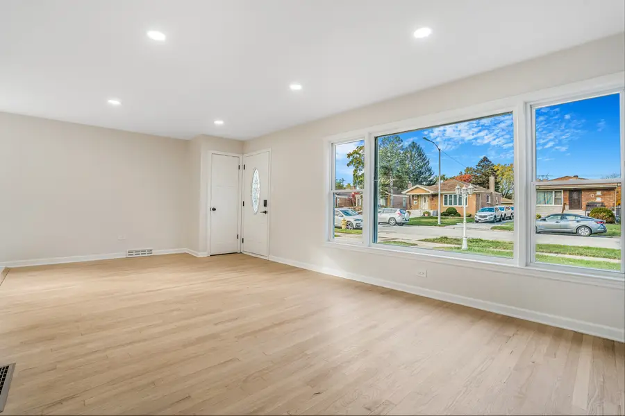 14223 University Avenue, Dolton, IL 60419 - Image #2