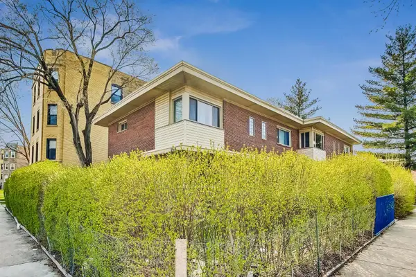 8944 Skokie Boulevard #B, Skokie, IL 60076