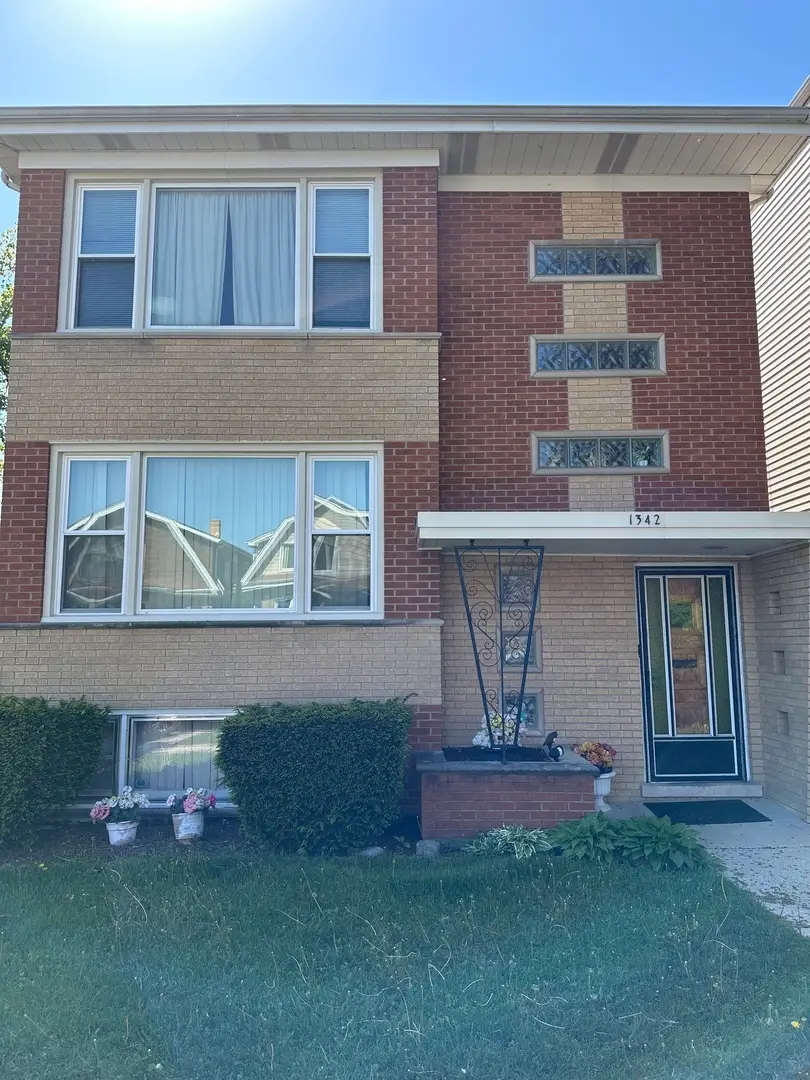 1342 Clinton Avenue, Berwyn, IL 60402 - Image #1